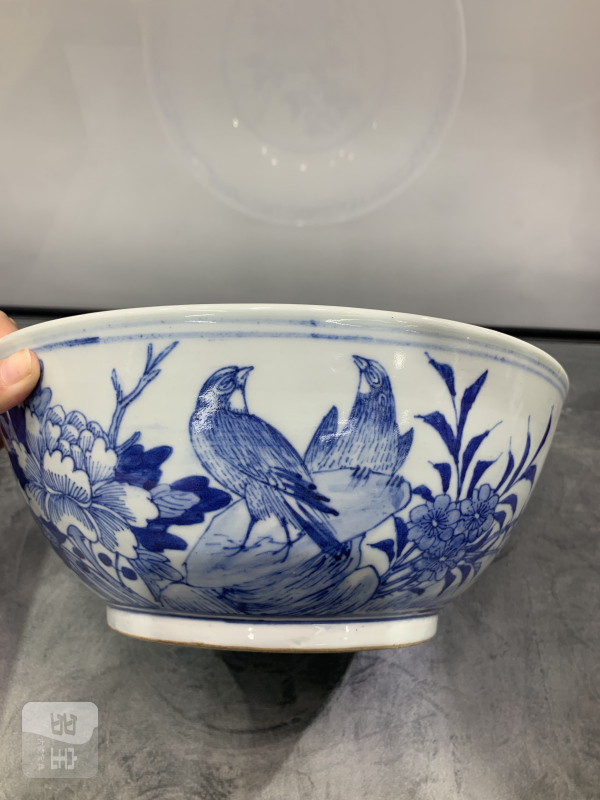 清晚期青花雉鸡牡丹纹大碗 - 图2